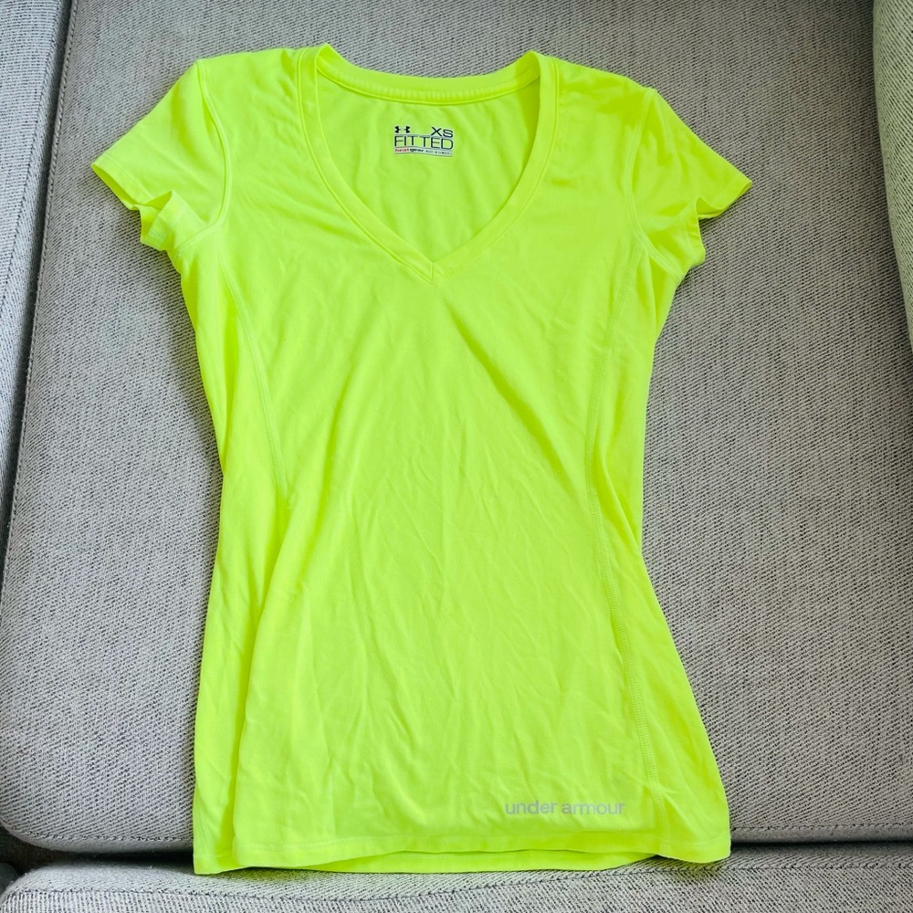 Under Armour women’s neon athletic top size xs